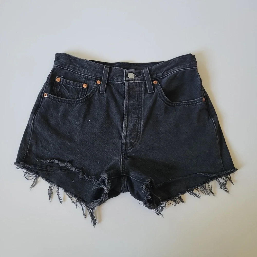 Levis 501 Cut Off Denim Buttonfly Shorts W26 Black Denim Boho Casual Hippie